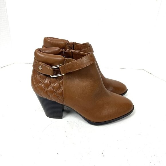 Alfani Quilted Wakefield Leather Booties 8 Classic Boots Business Office Fall - Picture 2 of 9